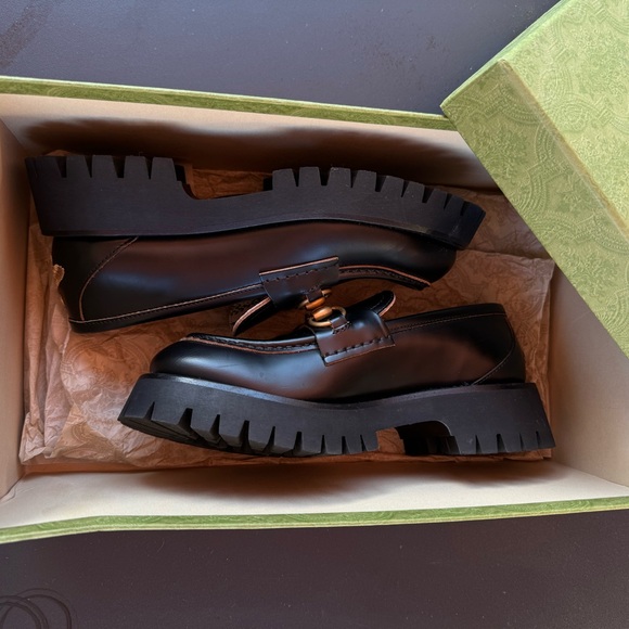 GUCCI Lug Loafers NWB 💕 - Picture 2 of 16